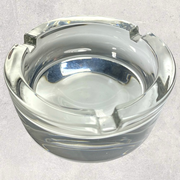 Glass Ashtray Thick Glass 3” Round - Picture 1 of 6